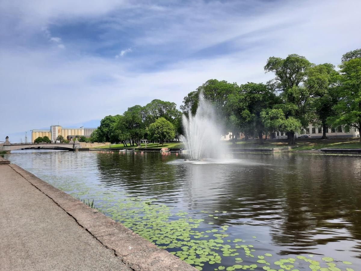 Broholm Bed&Breakfast Lidköping Εξωτερικό φωτογραφία
