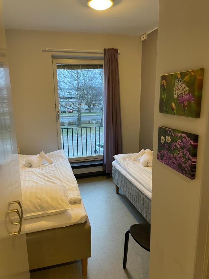Broholm Bed&Breakfast Lidköping Δωμάτιο φωτογραφία