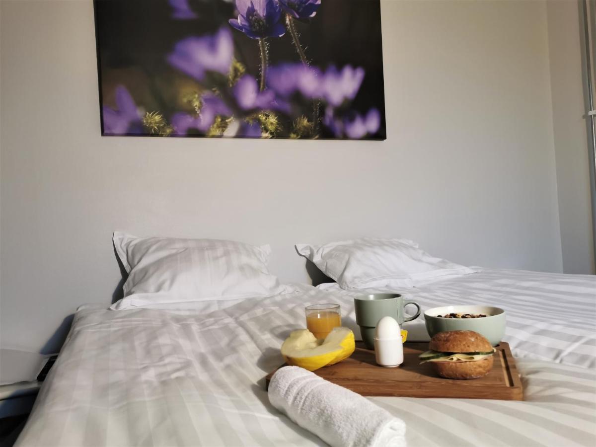 Broholm Bed&Breakfast Lidköping Εξωτερικό φωτογραφία