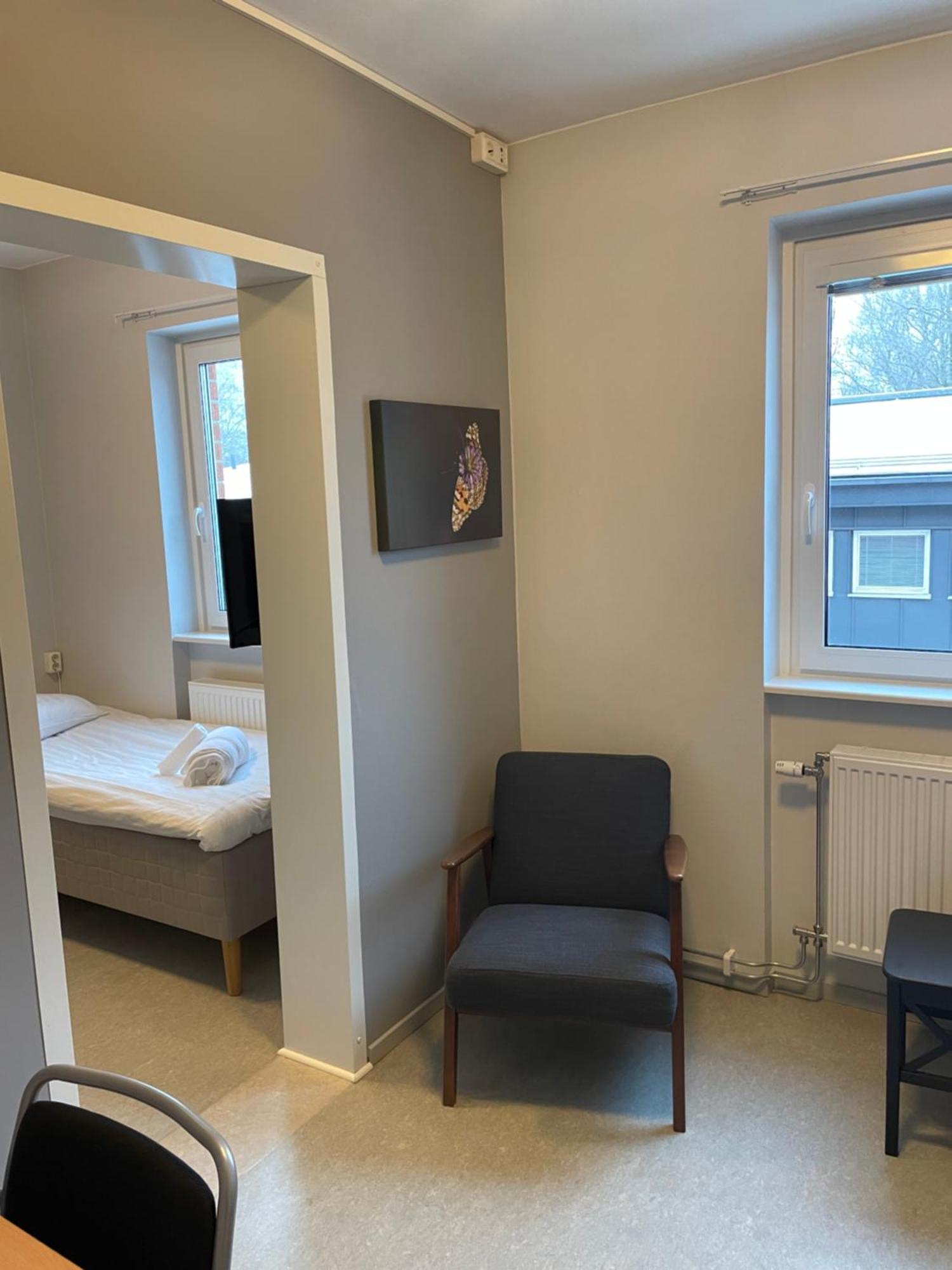 Broholm Bed&Breakfast Lidköping Δωμάτιο φωτογραφία