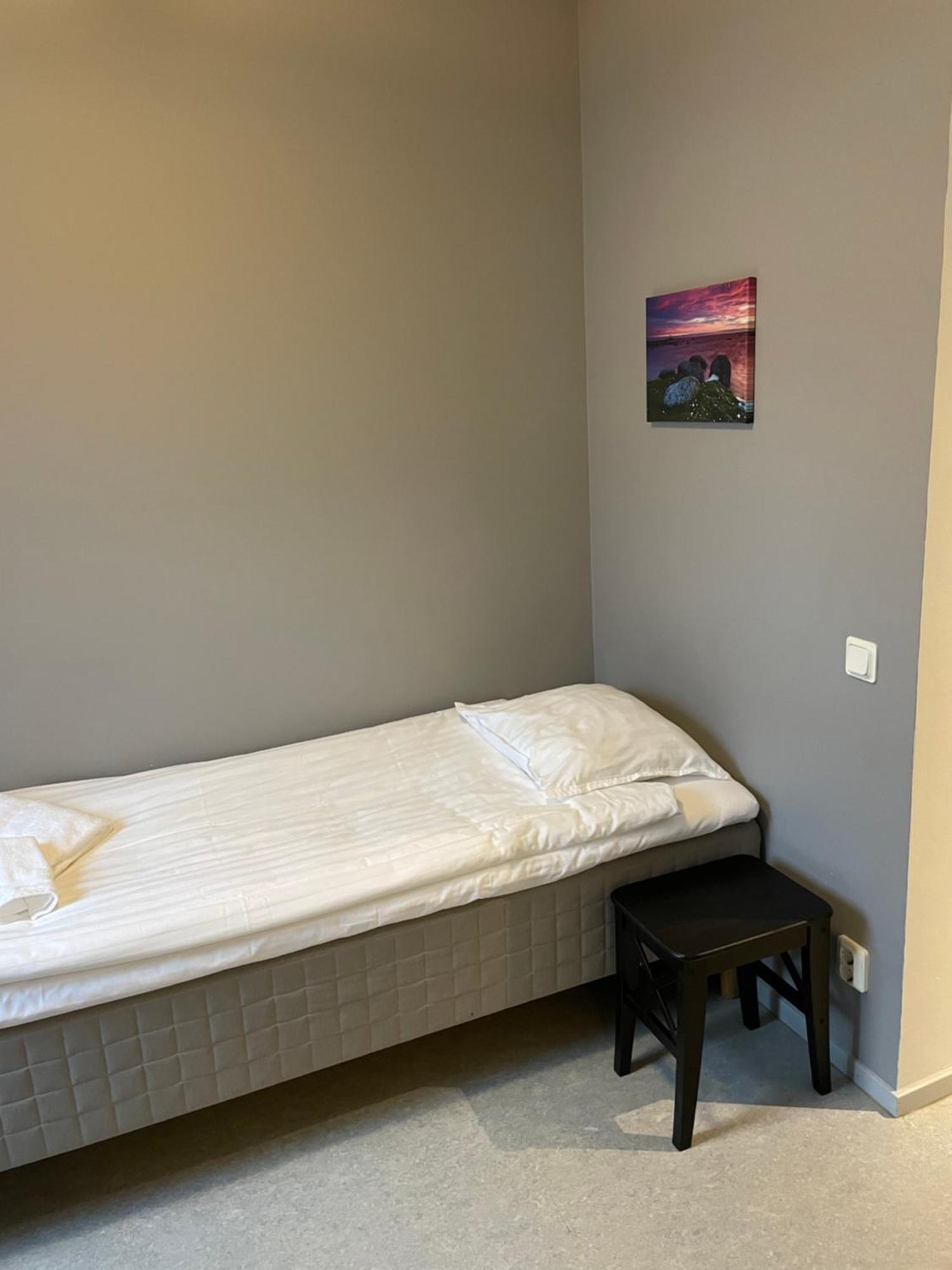 Broholm Bed&Breakfast Lidköping Δωμάτιο φωτογραφία
